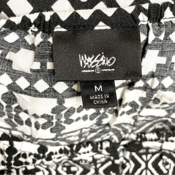 Mossimo Black & White Aztec Pattern Long Sleeve Boat Neck Dress - Size M - Picture 5 of 9